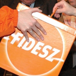 Węgry: Fidesz zbiera podpisy przeciwko kwotom uchodźców