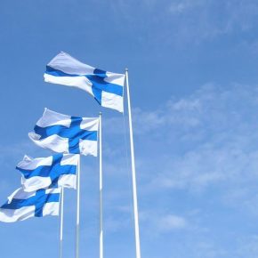 Finlandia rozpoczyna eksperyment z gwarantowanym dochodem podstawowym