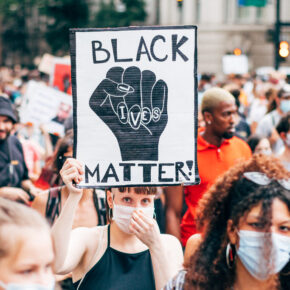 Lokalne oddziały pozywają Black Lives Matter za malwersacje