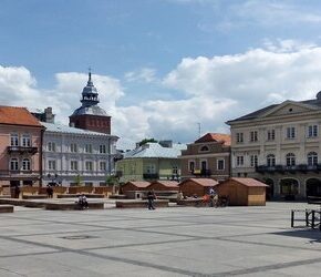 Piotrków zawiesił budżet obywatelski. Pieniądze przekaże Ukraińcom