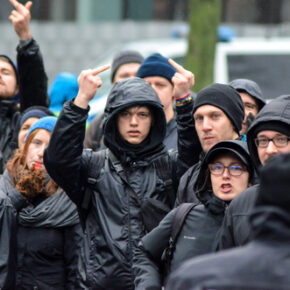 Lewicowi ekstremiści podejrzani o udział w organizacji przestępczej