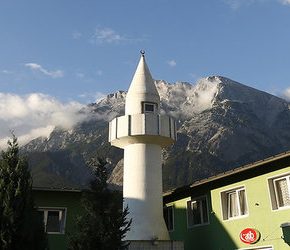 Austria zaczyna walkę z politycznym islamem