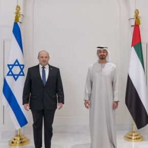 Izrael próbuje odciągnąć Emiraty od Iranu