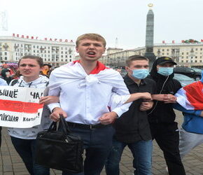 Radni PiS proponują stypendia dla Białorusinów