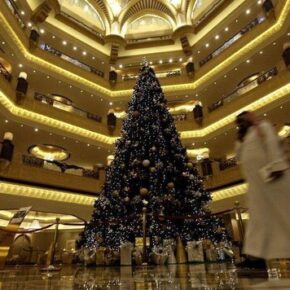 Saudyjczycy chwalą się tolerancją dla Bożego Narodzenia