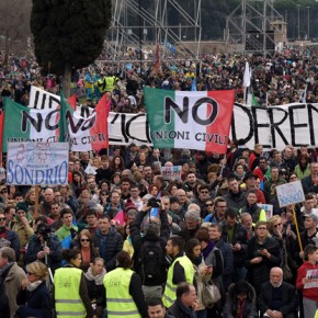 Włochy: Manifestacja w obronie tradycyjnej rodziny