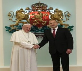 Franciszek wezwał Bułgarię do otwarcia na imigrantów