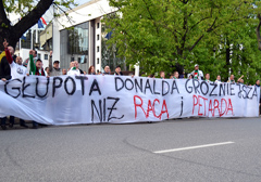 glupota-donalda-grozniejsza-niz-raca-i-petarda