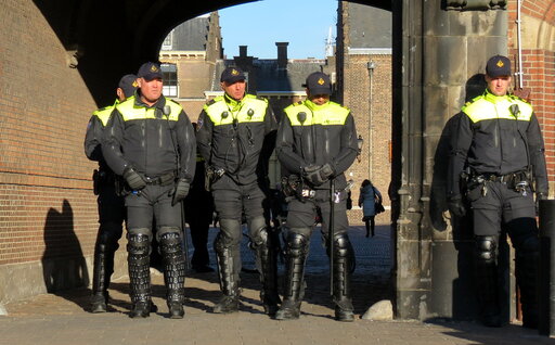Holenderska policja coraz brutalniejsza wobec rolników