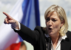 Marine Le Pen o cygańskich obozowiskach i rządzie socjalistów