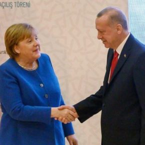 Erdoğan i Merkel otworzyli niemiecko-turecką szkołę