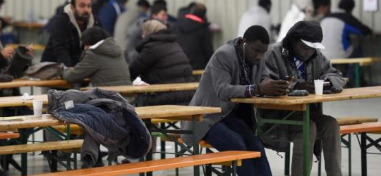 Zieloni i liberałowie domagają się wydalania imigrantów z Niemiec