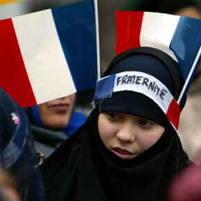 Lider muzułmanów we Francji krytykuje "islamofobiczną" kampanię