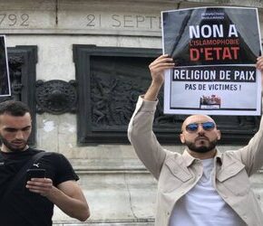 Muzułmanie protestowali przeciwko wydaleniu radykalnego imama