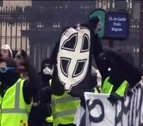 Francja: Nacjonaliści wykluczyli skrajną lewicę z protestu "Żółtych kamizelek"