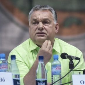 Orbán walczy z "nieliberalną demokracją"