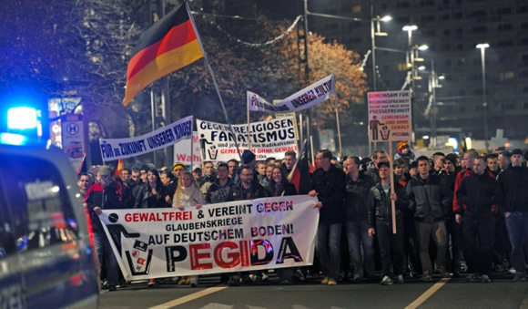 pegida01