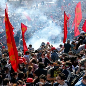 Turcja: Uniewinniono przywódców protestów na placu Taksim