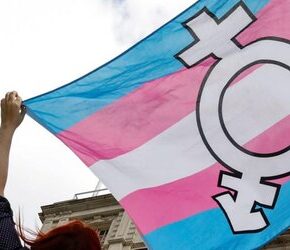 Kuwejt uchylił prawo wymierzone w "osoby transpłciowe"