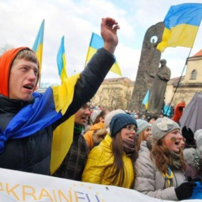Duda zamierza pomagać Ukraińcom mimo braku funduszy z UE