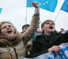 Ukraina złożyła wniosek o przyjęcie do Unii Europejskiej