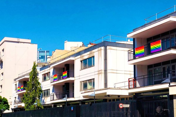Ambasada USA przekaże pieniądze na wsparcie ruchu LGBT
