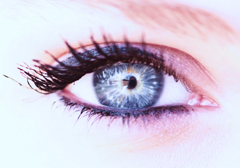 women-eye